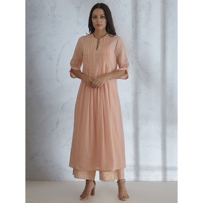 Mandira Wirk Peach kurta With Pin Tuck Detailing & Peach Lurex Pants And Dupatta (Set of 3)
