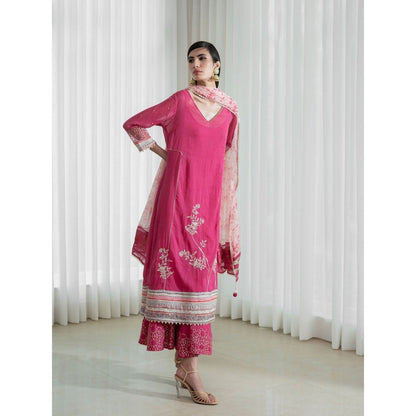 Mandira Wirk Pink Kurta (Set of 3)