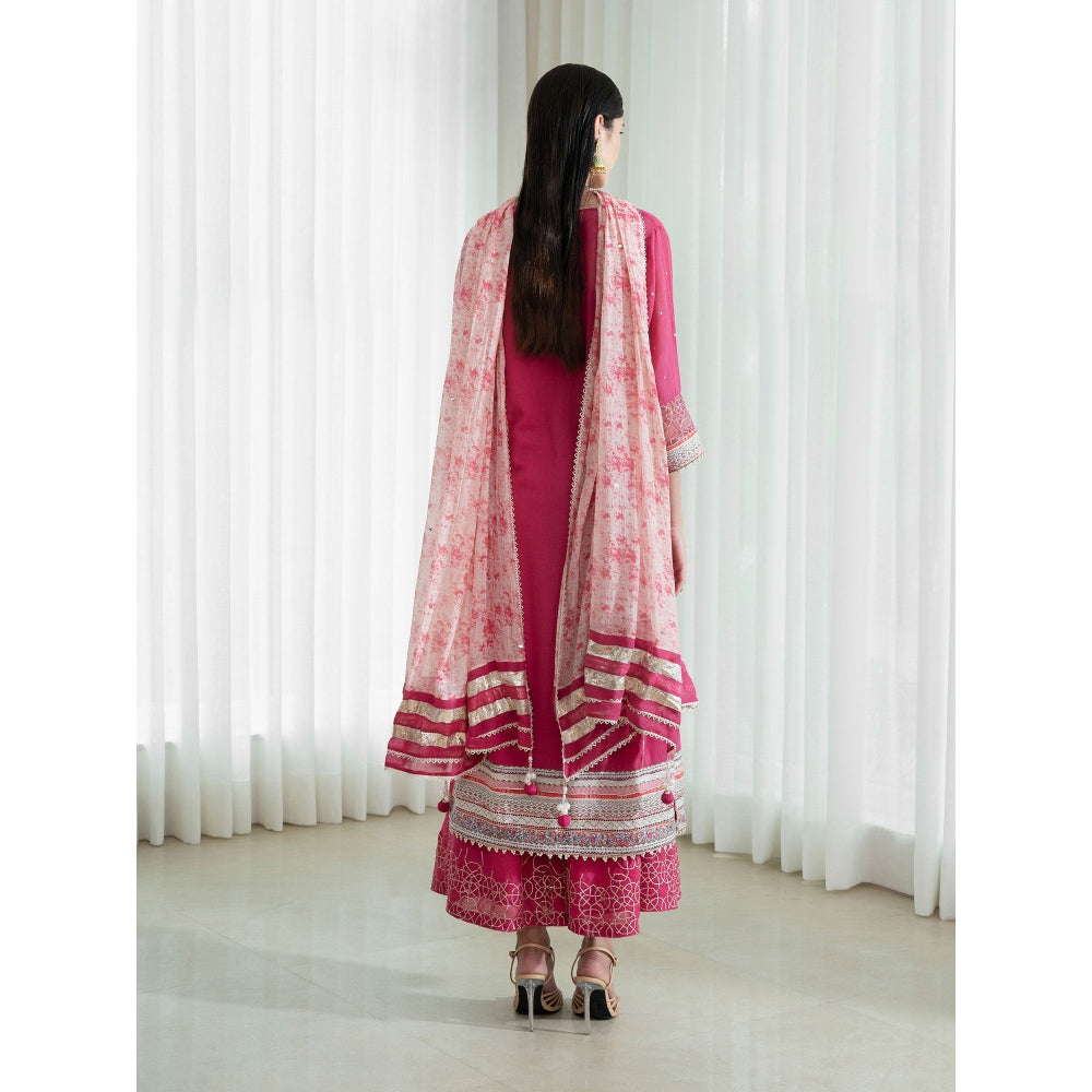 Mandira Wirk Pink Kurta (Set of 3)