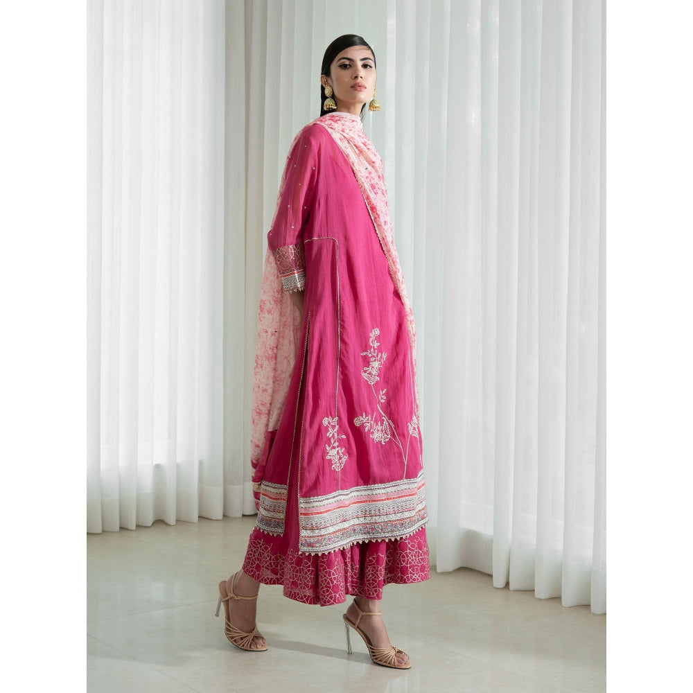 Mandira Wirk Pink Kurta (Set of 3)