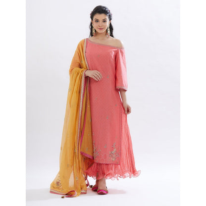 MANDIRA WIRK Coral Embroidered Kurta Set Of 2