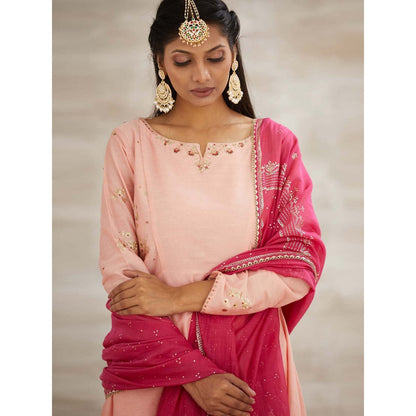 MANDIRA WIRK Peach Embellished Festive Kurta with Pant and Dupatta (Set of 3)