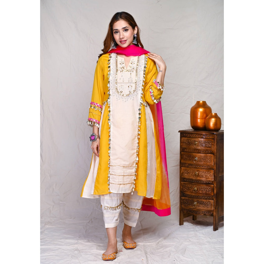 Mani Dua Khanna Mustard pearls and gota patti pattern Kurta Set (Set of 3)