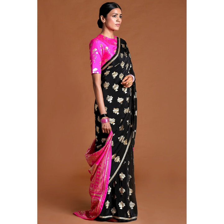 Masaba Black Fin Lake Saree With Unstitched Blouse
