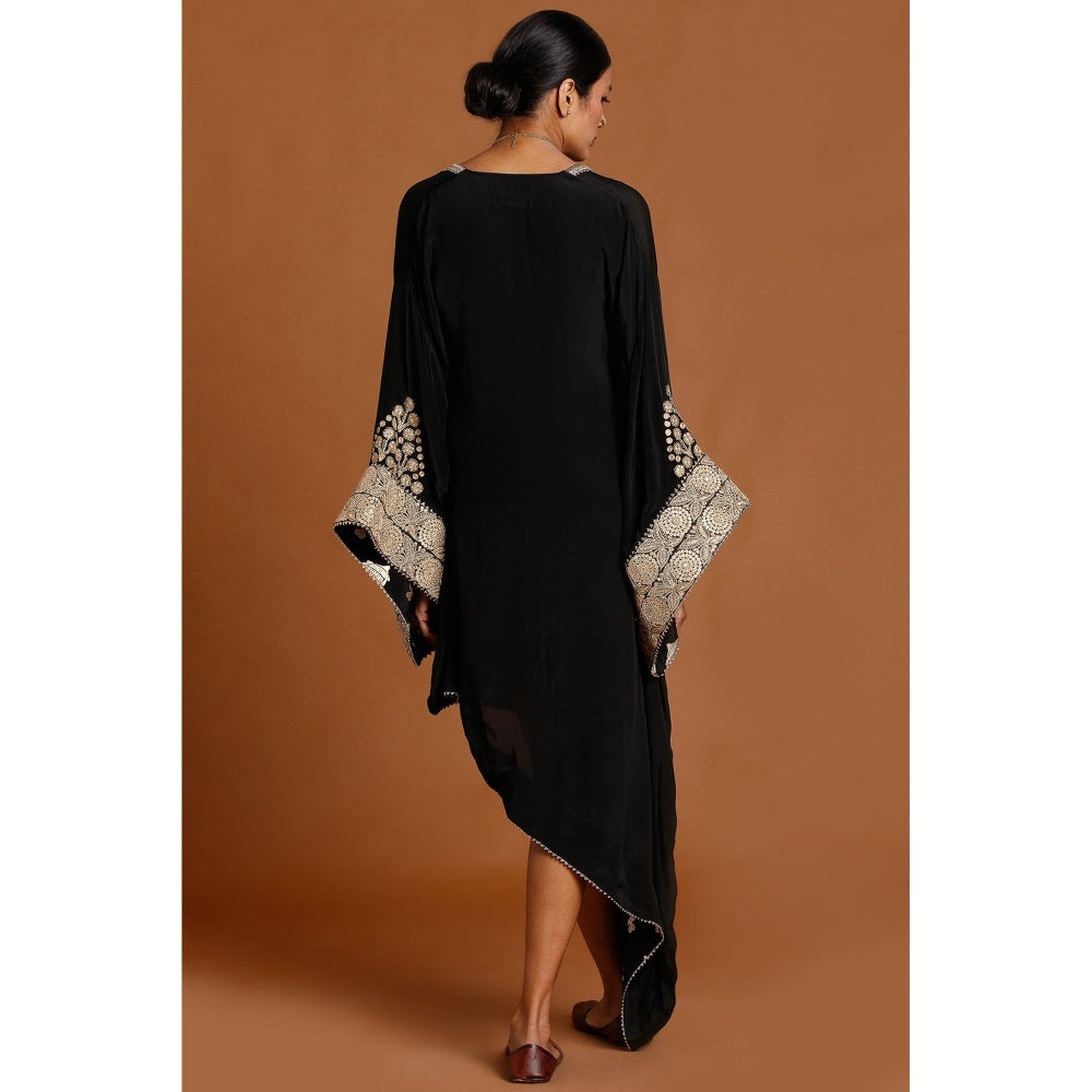 Masaba Black Embroidered Kaftan (Set of 2)