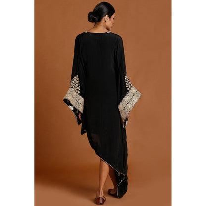 Masaba Black Embroidered Kaftan (Set of 2)