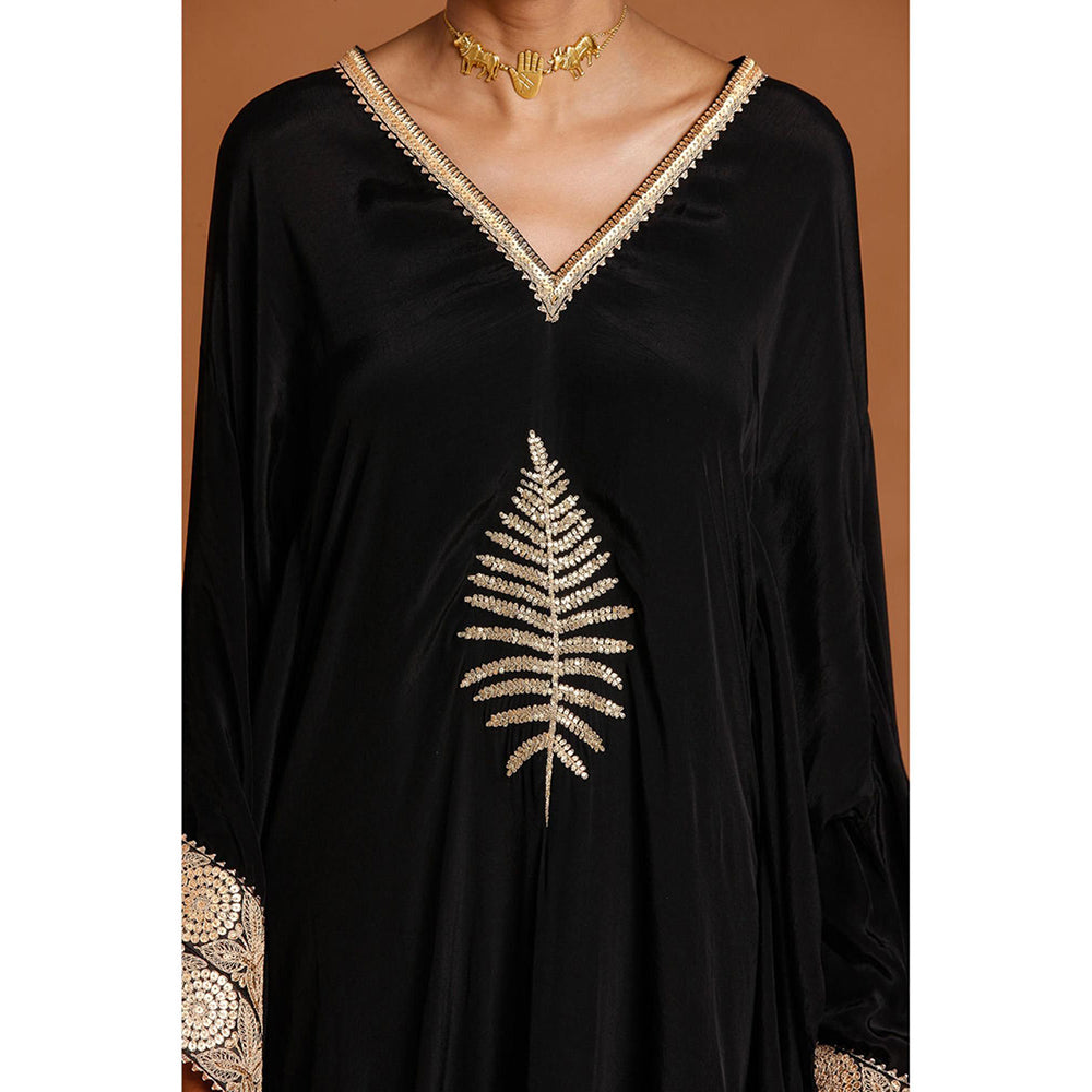 Masaba Black Embroidered Kaftan (Set of 2)