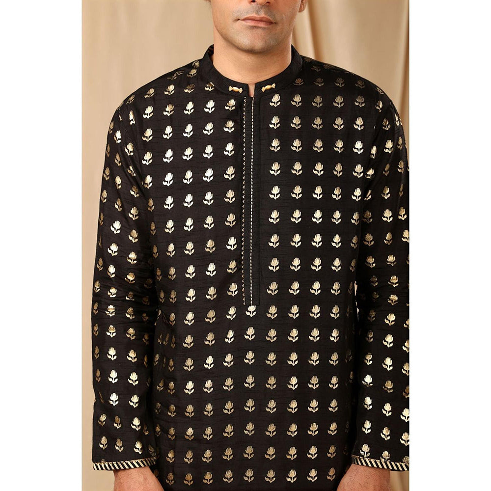 Masaba Black Wallflower Kurta