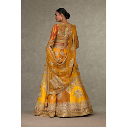 Masaba Ochre Neel-Kamal Lehenga Choli with Dupatta & Can Can Skirt (Set of 4)