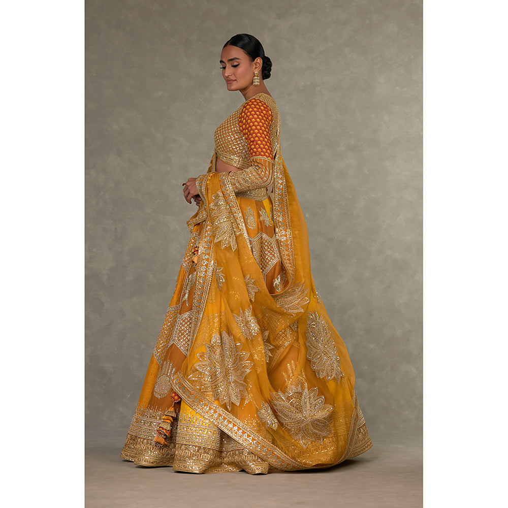 Masaba Ochre Neel-Kamal Lehenga Choli with Dupatta & Can Can Skirt (Set of 4)