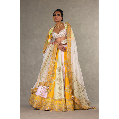 Masaba Nimbu Mirchi Lehenga Choli with Dupatta & Can Can Skirt (Set of 4)