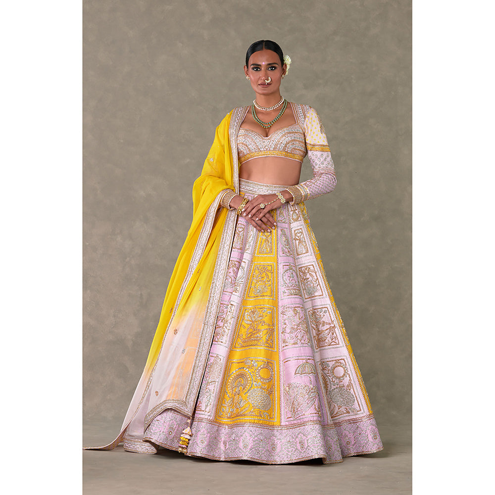 Masaba Kasata Lehenga Choli with Dupatta & Can Can Skirt (Set of 4)