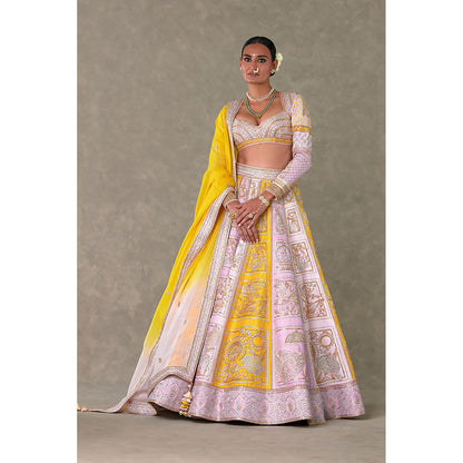 Masaba Kasata Lehenga Choli with Dupatta & Can Can Skirt (Set of 4)