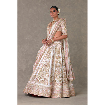Masaba Ivory Bagh-E-Bahar Lehenga Choli with Dupatta & Can Can Skirt (Set of 4)