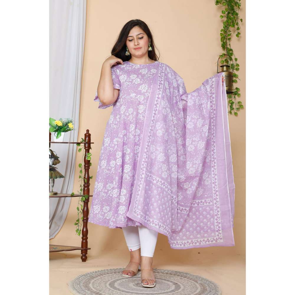 Miravan Women Plus Size Lavender Floral Flared Sleeves Anarkali Kurta with Dupatta (Set of 2)