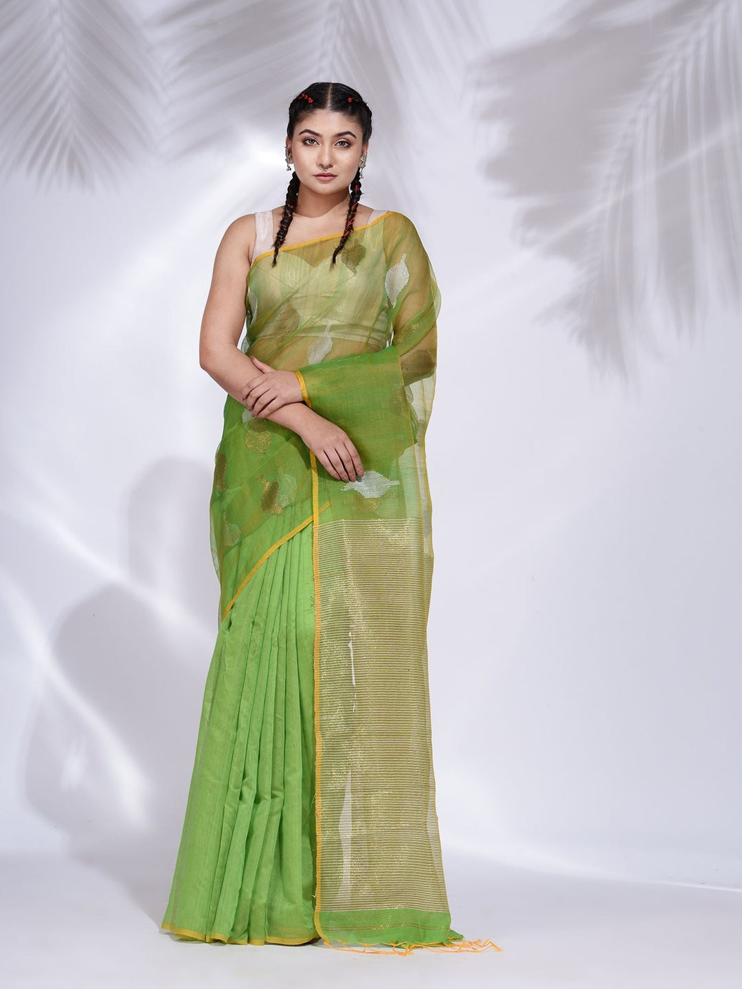 CHARUKRITI Green Blended Cotton Handwoven Saree with Zari Pallu with Unstitched Blouse