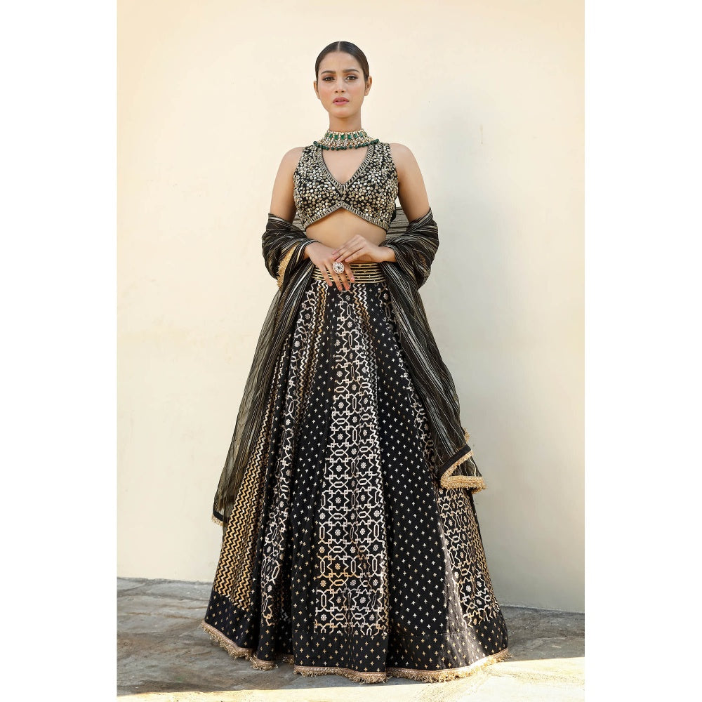 Lehenga Choli | Chanderi Lehenga With Chiffon Dupatta | Freeup