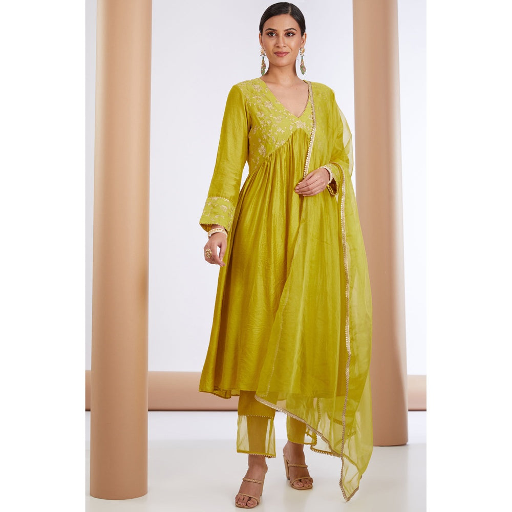 Neha Khullar Green Embroidered Anarkali Kurta Pant & Dupatta (Set of 3)