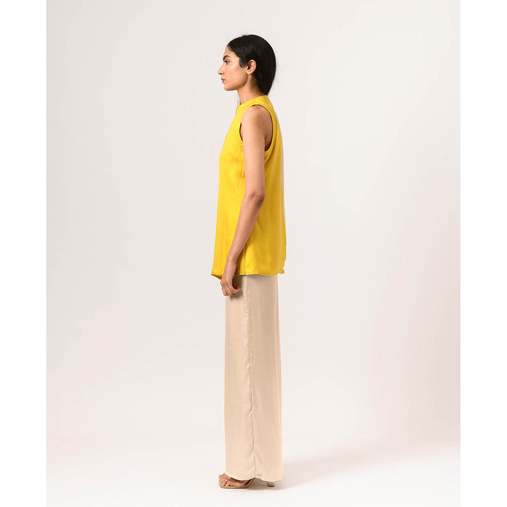 NEORA BY NEHAL CHOPRA Yellow Ecru Halter Neck Co Ord (Set of 2)