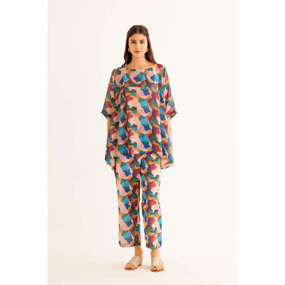 NORN Abstract Line Blouse