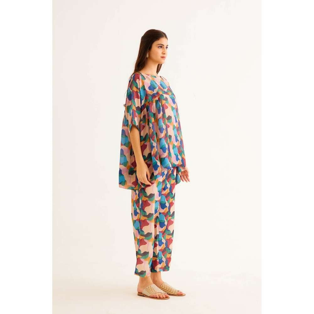 NORN Abstract Line Blouse