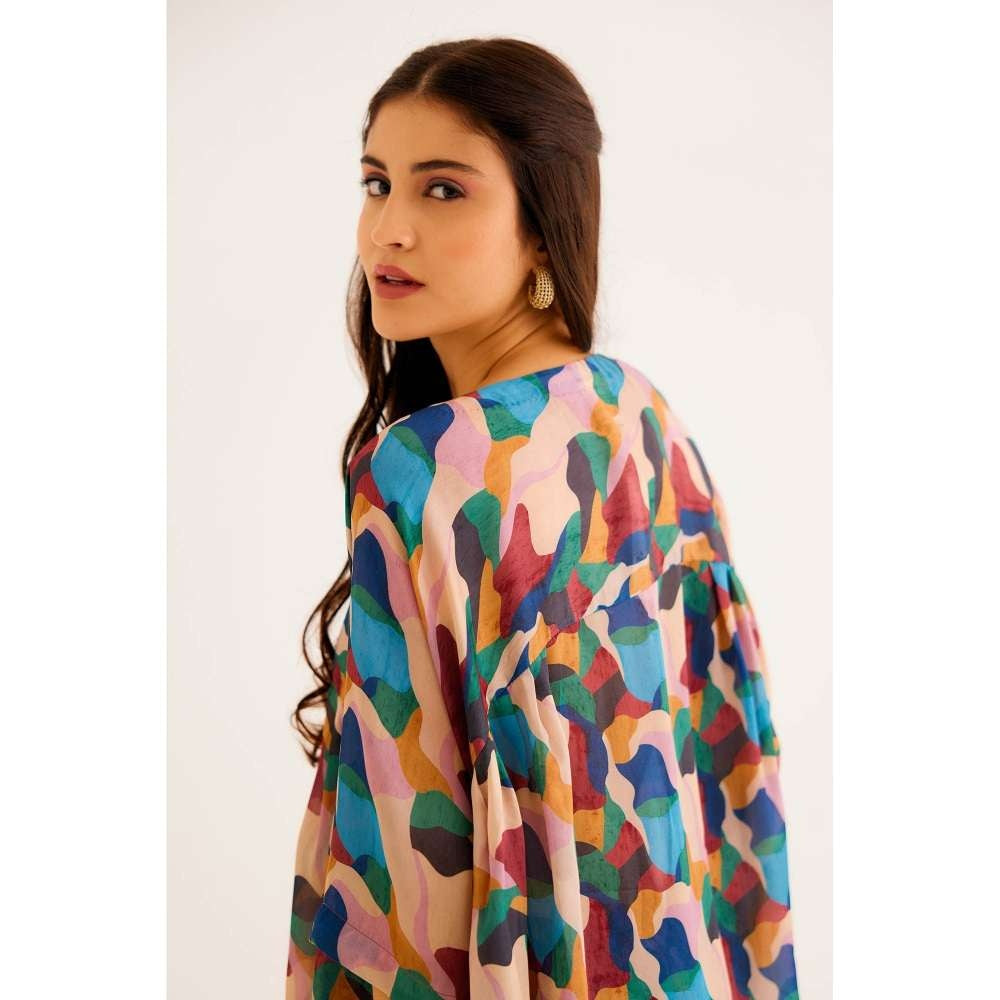 NORN Abstract Line Blouse
