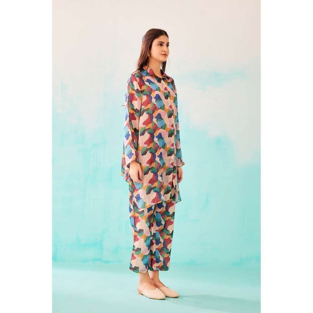 NORN Abstract Low Back Shirt