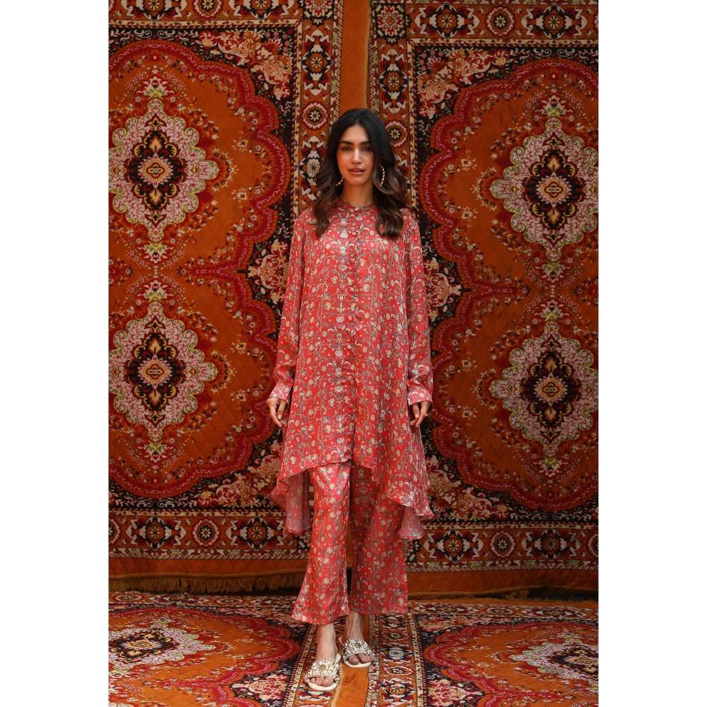 NORN Red Rabat Back Yoke Top