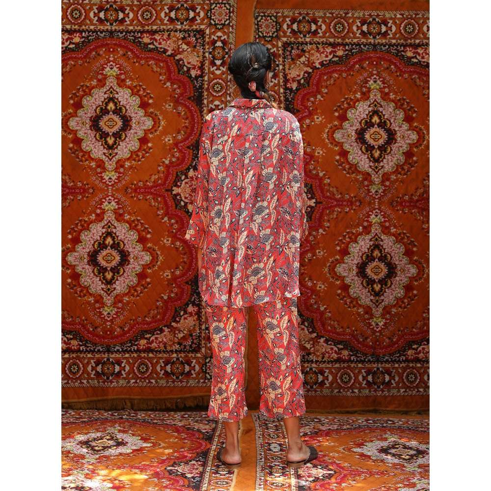 NORN Red Fez Mj Shirt