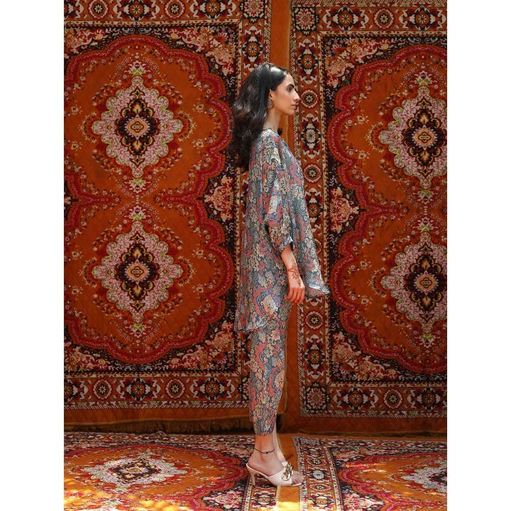 NORN Blue Atlas Round Shirt