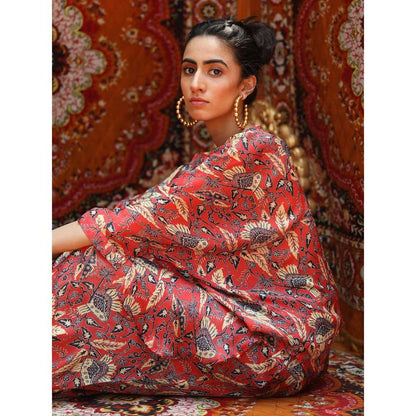 NORN Red Fez Round Shirt