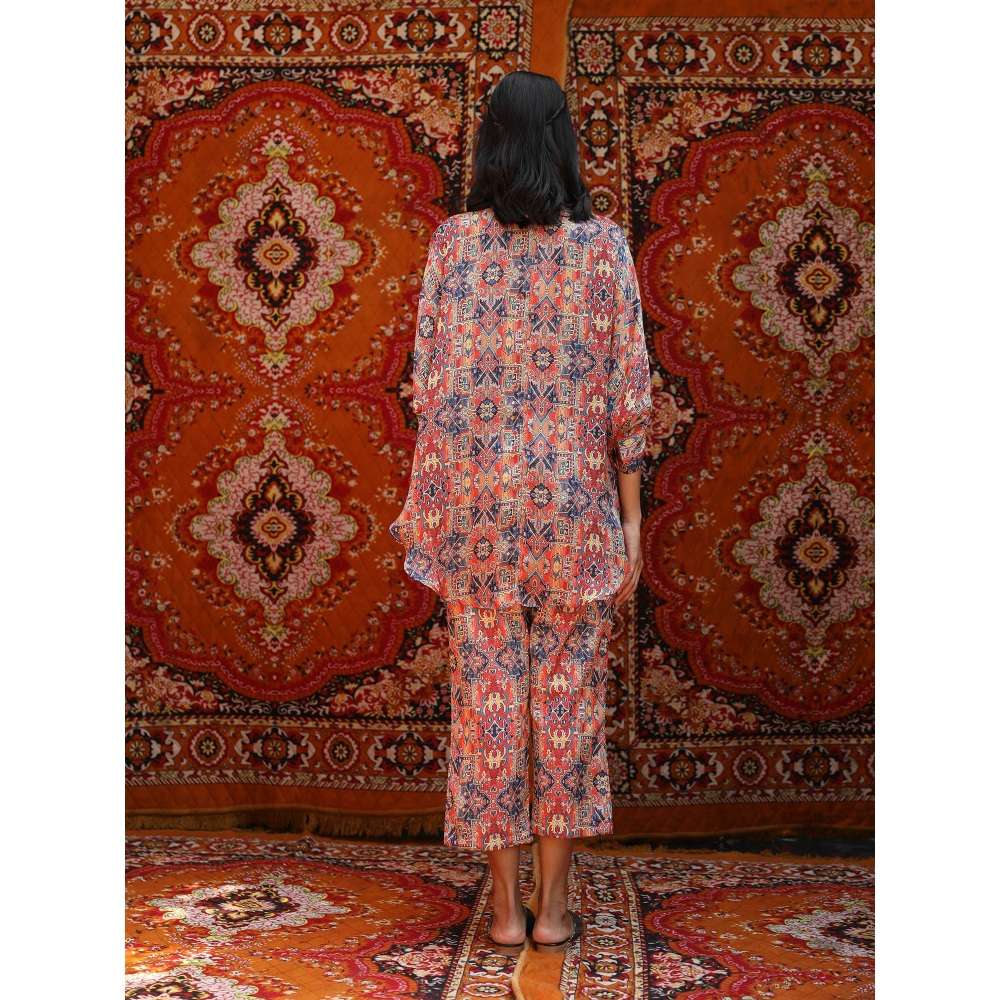 NORN Multi-Color Taza Round Shirt