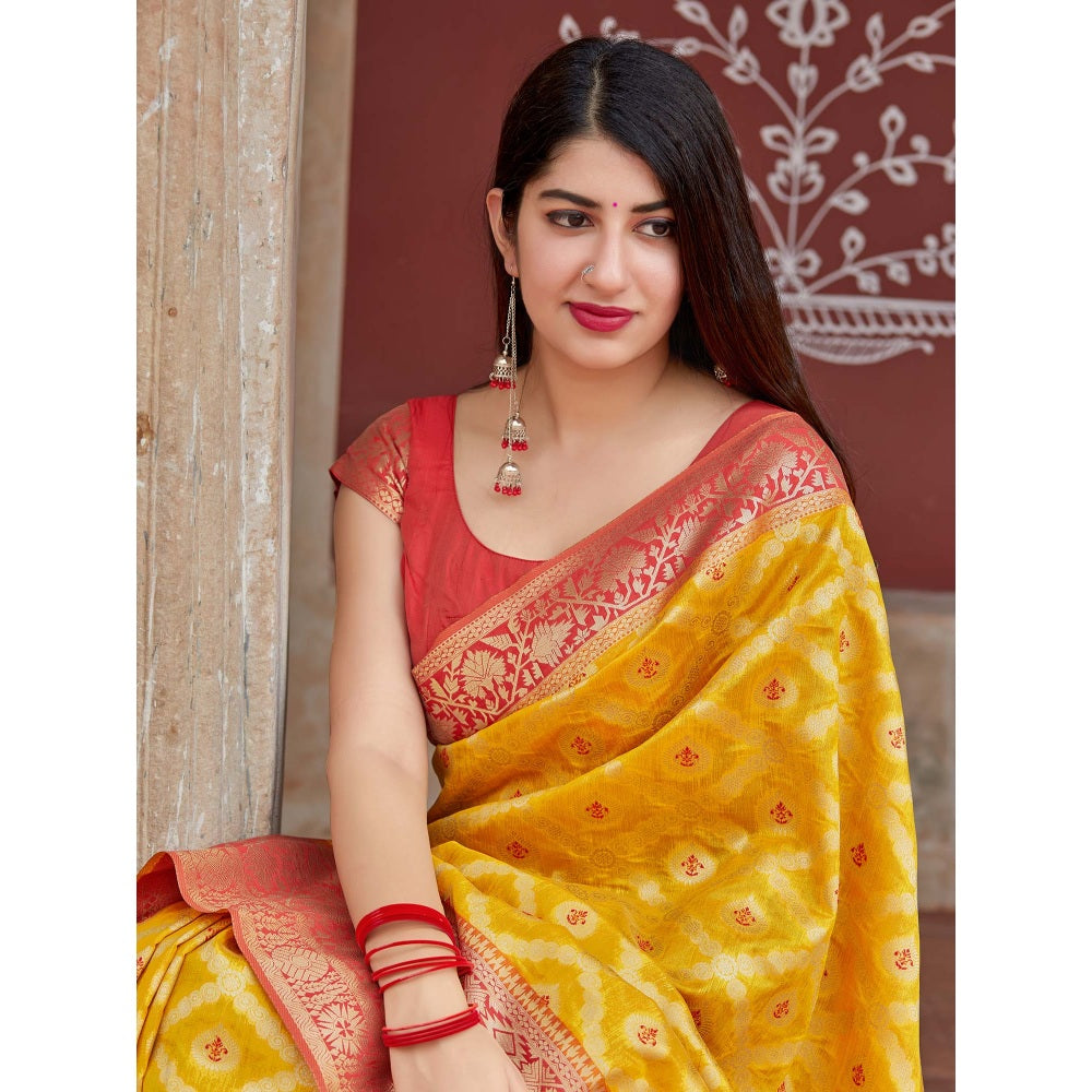 Monjolika Fashion Yellow Woven Banarasi Silk Saree With Unstitched Blouse
