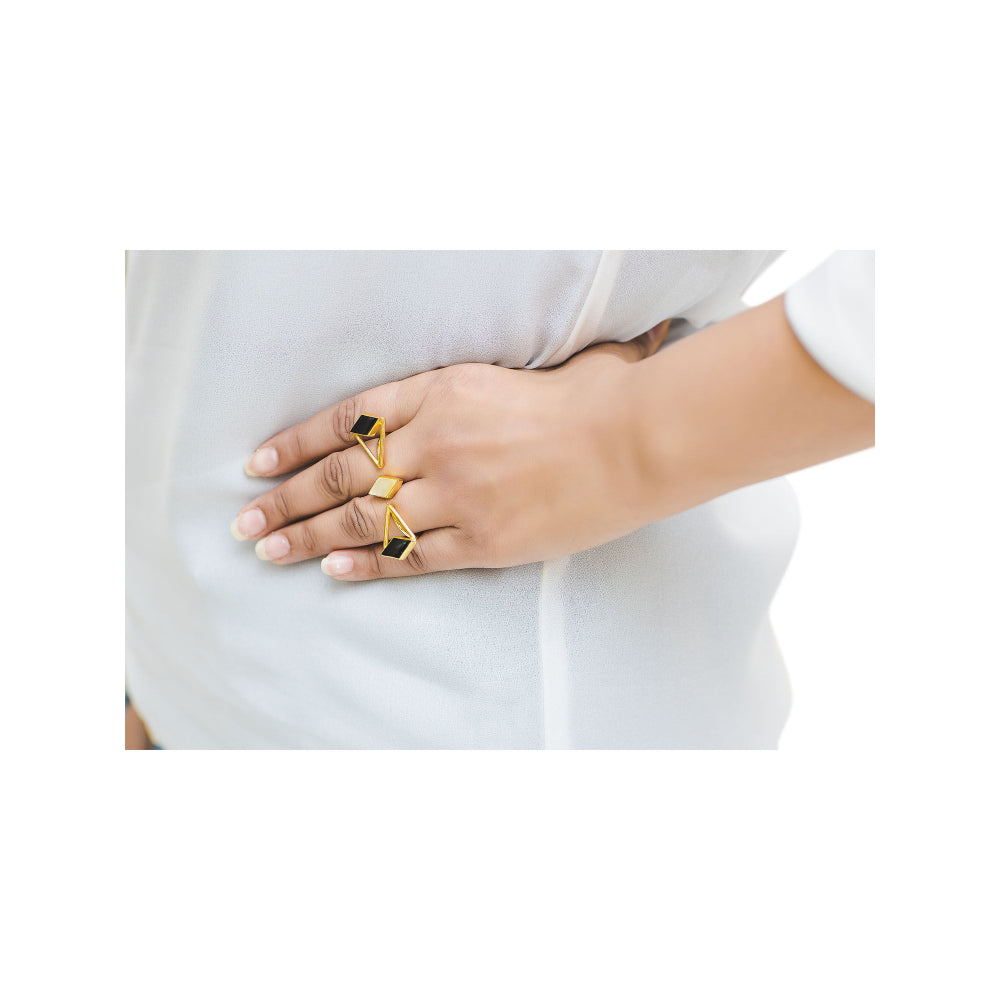 VARNIKA ARORA Qena Multi-Color Ring