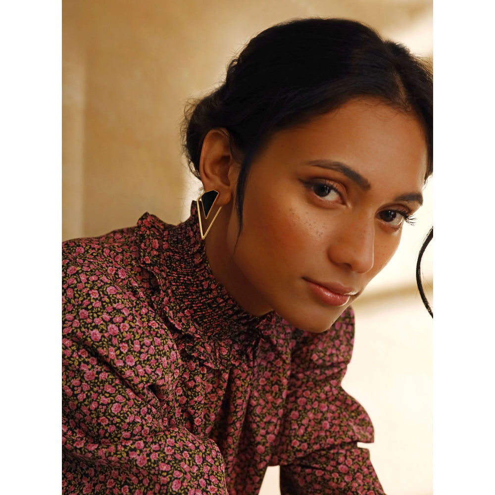 VARNIKA ARORA Suave Black Earrings