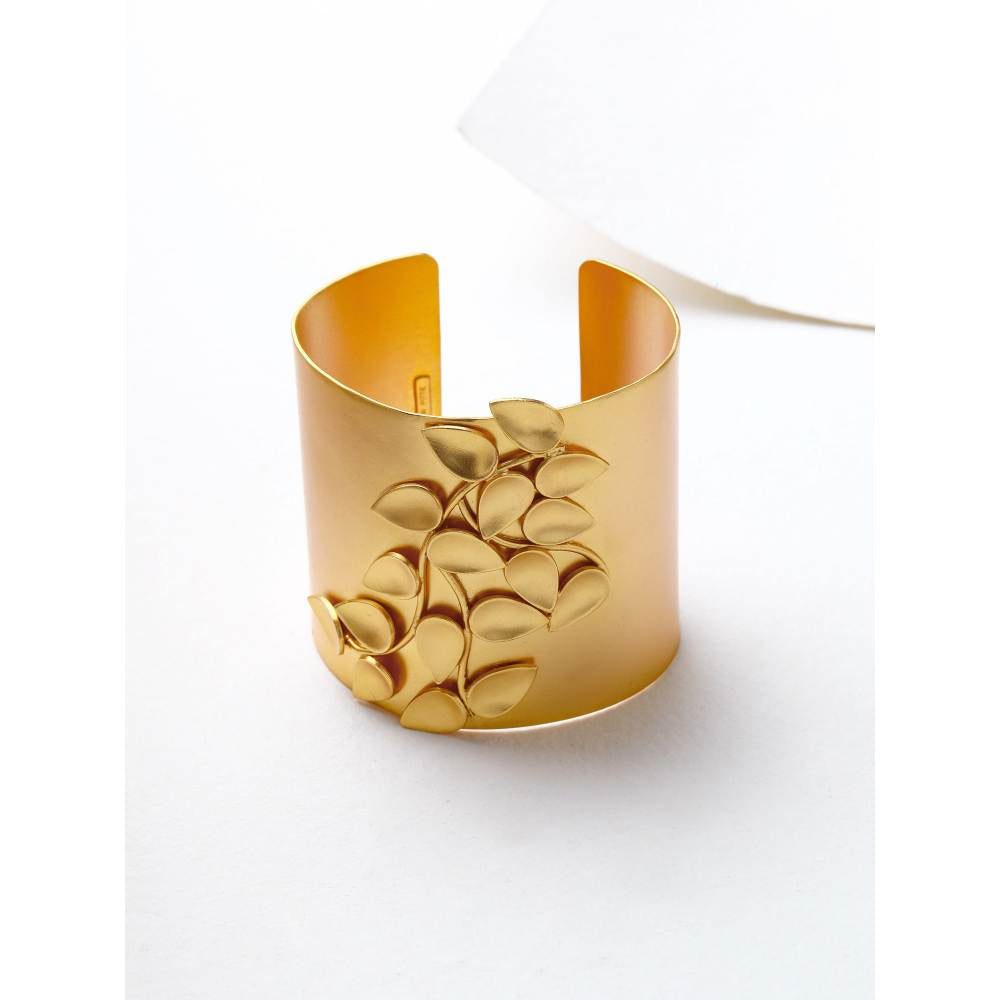 Suhani Pittie Gold Twig & Leaf Cuff