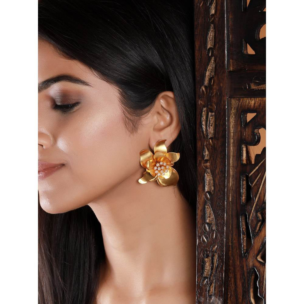 Suhani Pittie White 22k Gold Plated Earrings