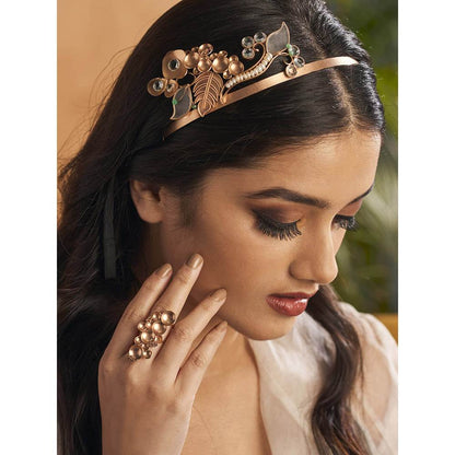 Suhani Pittie Fantasy Resort Hairband