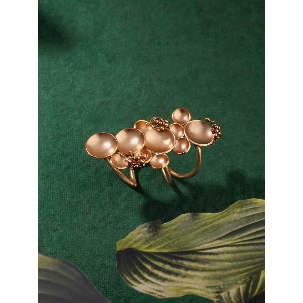 Suhani Pittie Dewdrops Ring