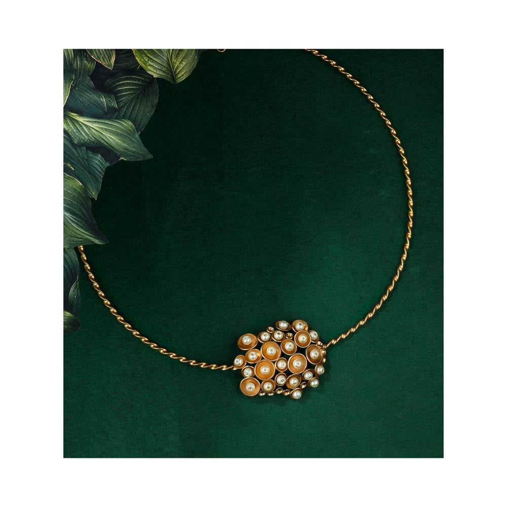 Suhani Pittie Dewdrops Belt With Pearls