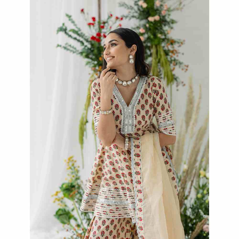 Old Marigold Daffodil Gharara (Set of 3)