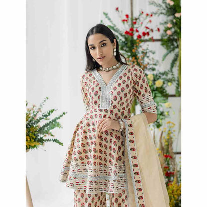 Old Marigold Daffodil Gharara (Set of 3)