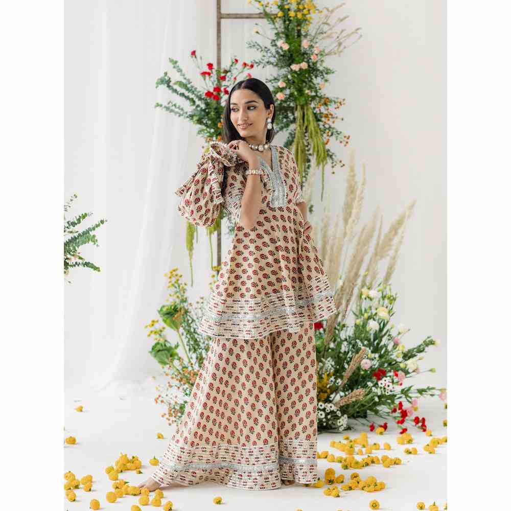 Old Marigold Daffodil Gharara (Set of 3)