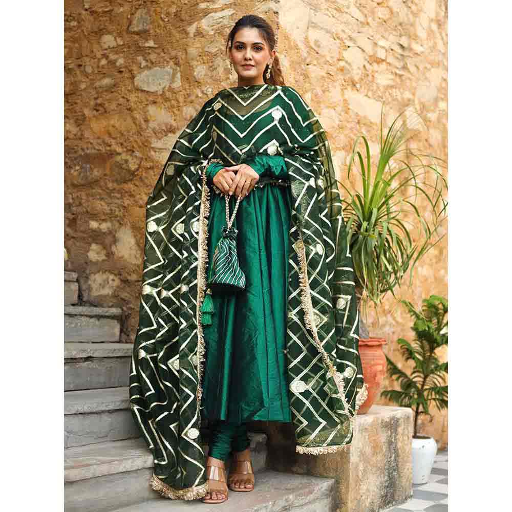 ONEWE INDIA Rajeshri Silk Suit (Set of 3)