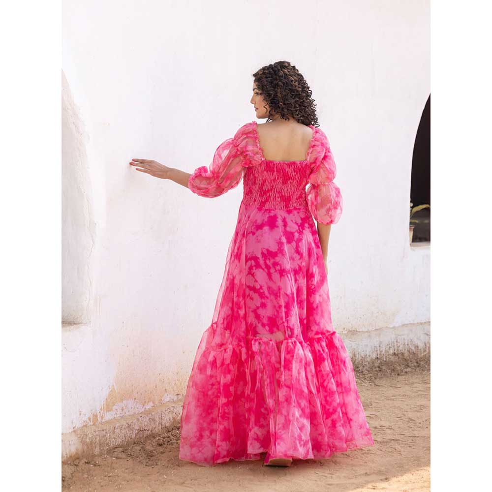 ONEWE INDIA Fairytale Pink Dream Dress (2XS)