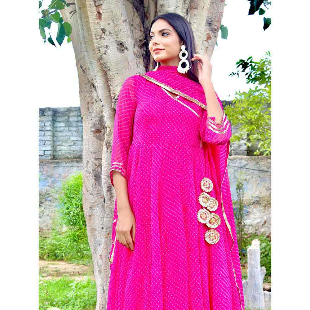 ONEWE INDIA Paakhi Mothra Anarkali Set (Set of 3) - Pink