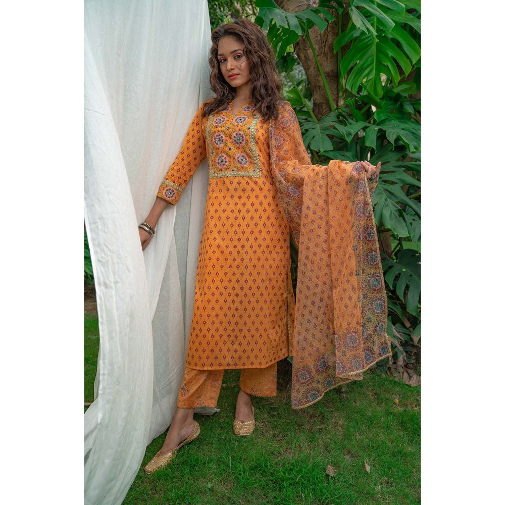 PANTS AND PAJAMAS Mustard Block Printed Kota Dupatta