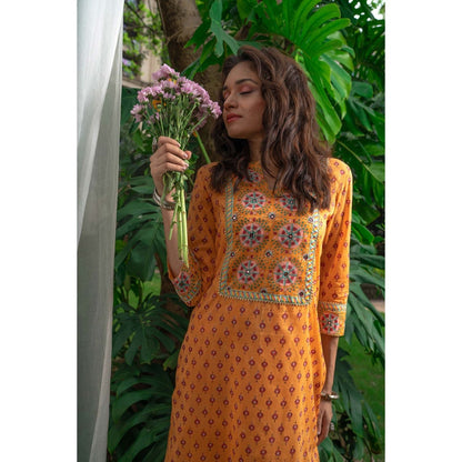 PANTS AND PAJAMAS Mustard Block Printed Kota Dupatta
