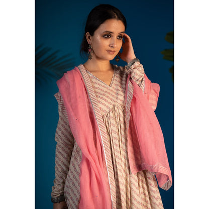 PANTS AND PAJAMAS Pink Riya Sequined Kota Dupatta
