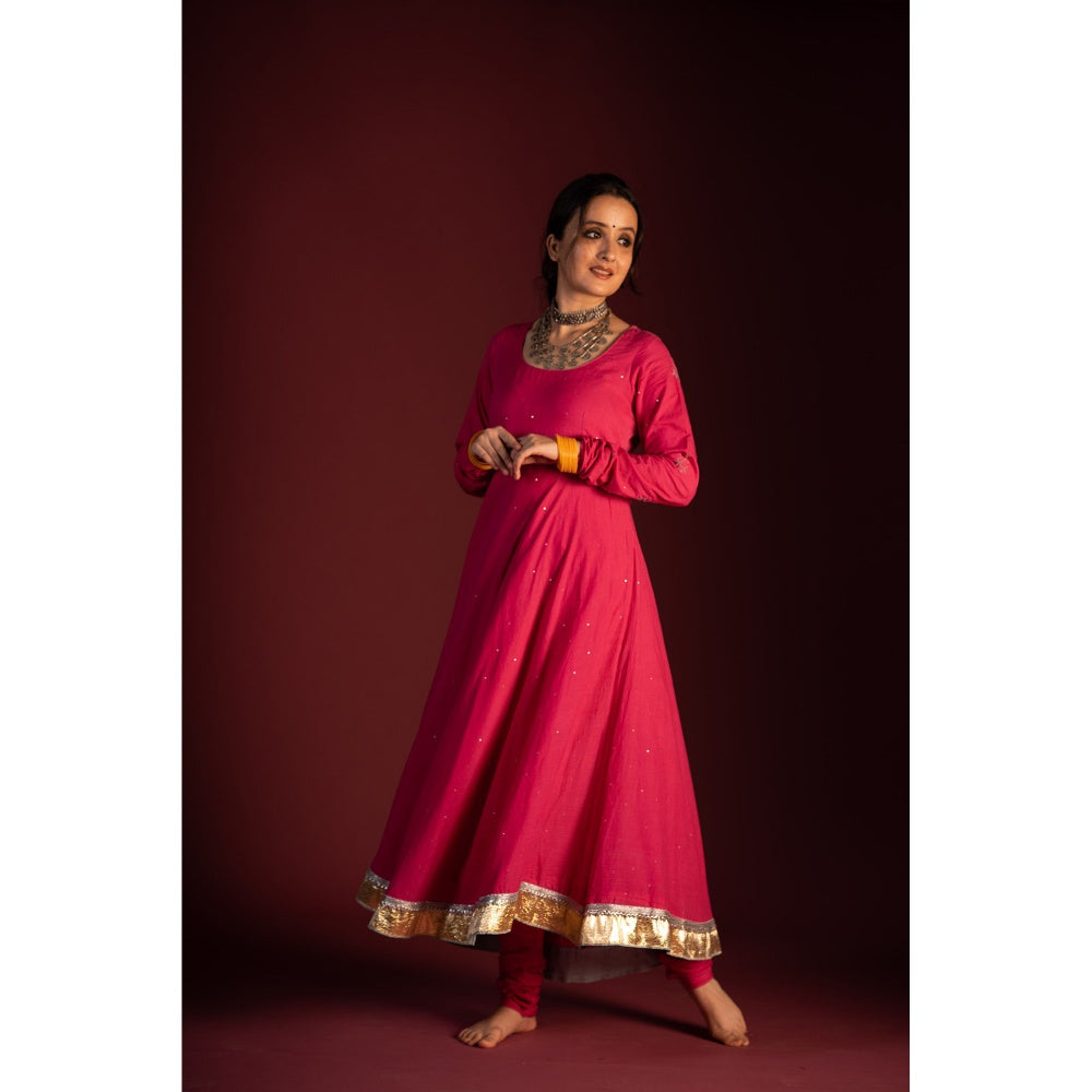 PANTS AND PAJAMAS Pink Mangal Foil Print Dupatta